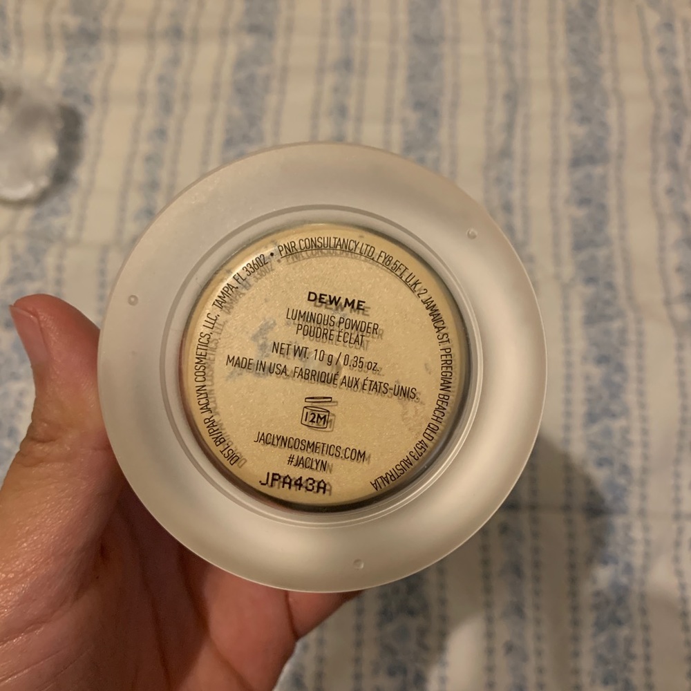 Jaclyn Cosmetics Luminous Powder
